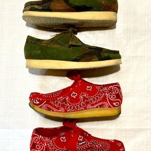 **SOLD** Clarks x Supreme Wallabees size 11
